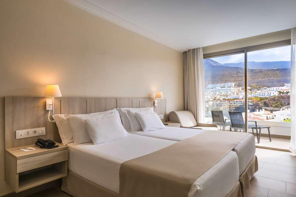 Hotel Barcelo Santiago - Adults Only